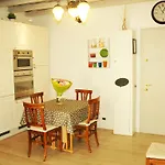 Apartments Milan - Shabby Chic