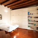 Brera Anfiteatro Apartment