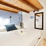 Cosy Nest Isola District Heart
