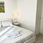 Tarra Rooms