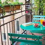 Lovely Studio With Terrace In The Heart Of Milan