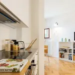 Joivy Homey 1-Bed With View Near Citylife