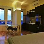 Biancamano Apartament