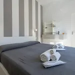 Wagner Apartment - Corso Vercelli