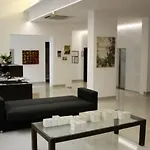 Hotel 38
