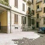 Spazio Isola- Free Wifi
