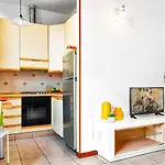 Flat near Central Station Milan