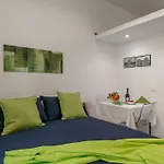 Vespri Apartments