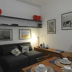 Bohemian 1 Bedroom Flat in Brera District