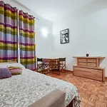 11 Via Lecco