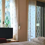 Basement Turati 3 -Consulates District