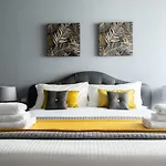 Grancini 6 - Pagano City Life Luxury Apartment !