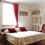 Leonardo Navigli Apartment