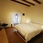 4 Via Pontida