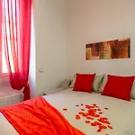 Vespri Apartments