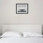 Wide And Bright Two Bedroom Apartment- Via Freguglia