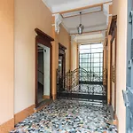 Elegante Casa Liberty