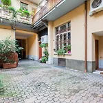 Stylish Loft Porta Romana