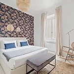 Golden Navy Design Apartment In Porta Venezia