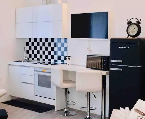 Joo\'S Flat