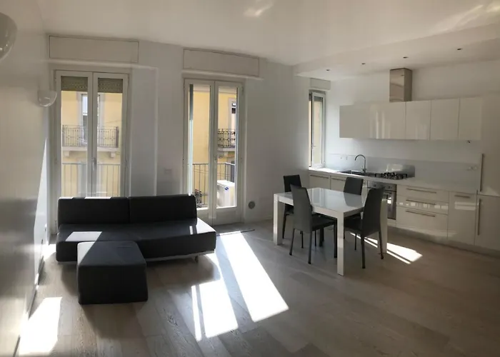Bright & Spacious Apartment Near Navigli - Ponti