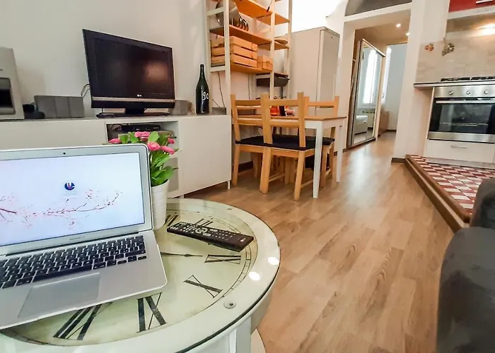 Altido Lovely 1-Br Flat With Easy Access To Centre