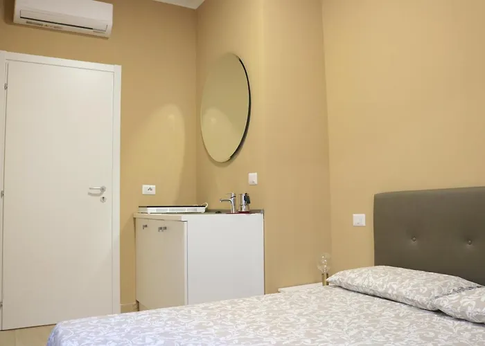 Portello Double Rooms Flat - 3 People