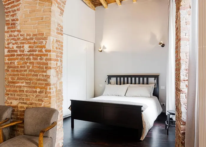 Stylish Milanese Studio - Via Cirillo