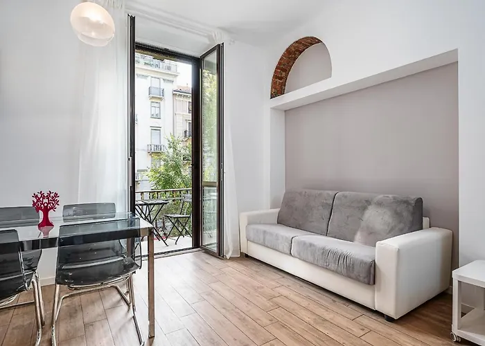 Hemeras Boutique Homes - Smart Flat With Balcony Near The City Center