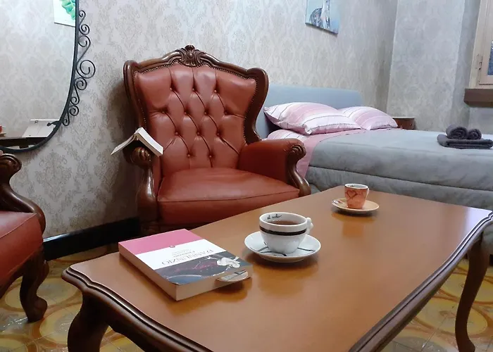 Meneghina House