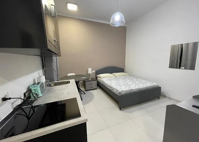 De Angeli New And Lovely Apartment