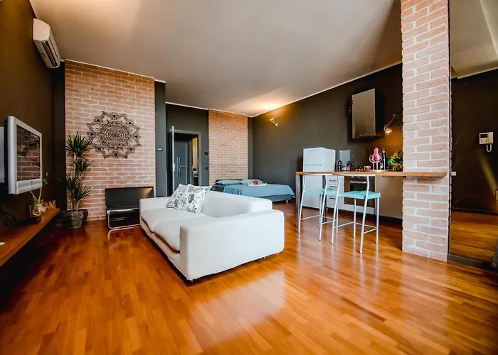 Airport The Fan Loft Near Linate Airport+Duomo