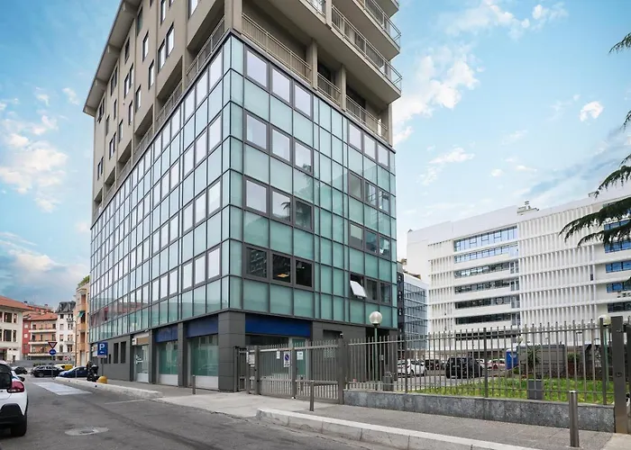 Contempora Apartments - Rosellini 5A