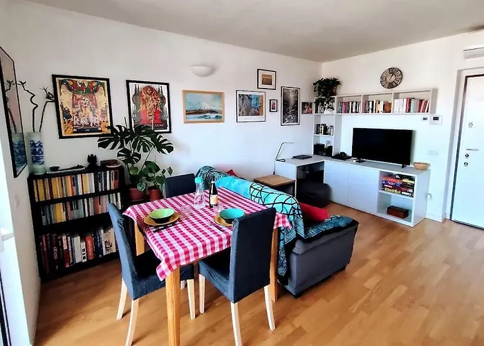 San Siro Uptown Flat