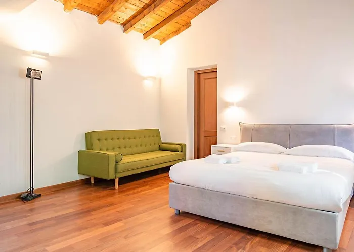 Appartamento Le Guglie In Piazza Castello - Centro Storico