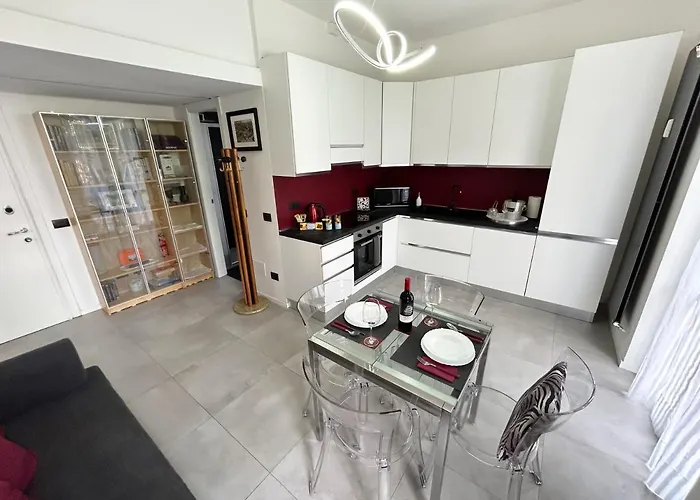 Elegance And Tranquility At 10Min From The Centre!