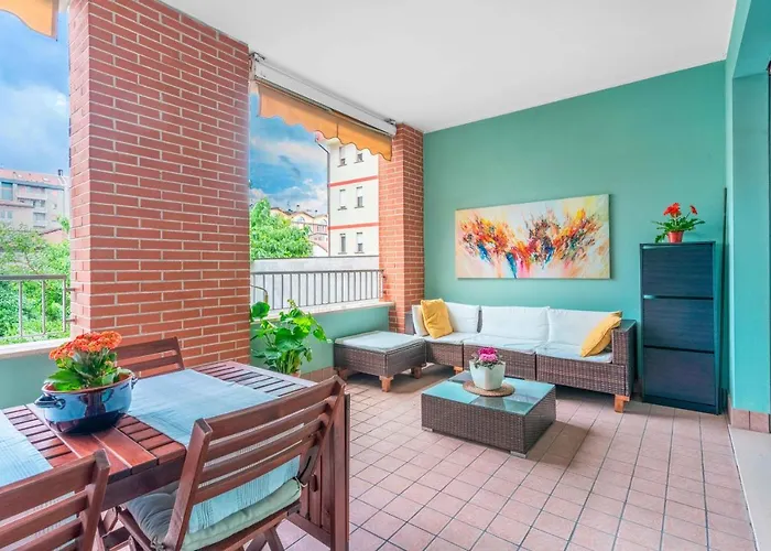 Exclusive Home With Terrace