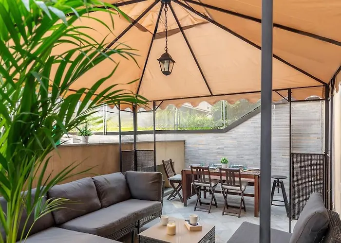 Vela House