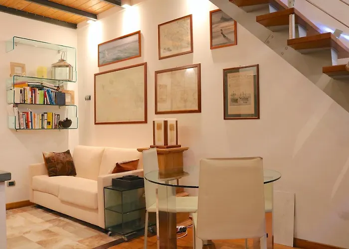 Charming Apartment In The Navigli District - 4 People