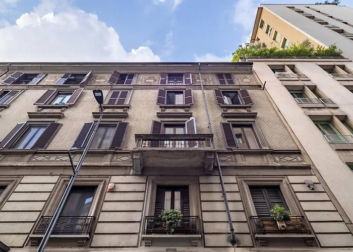 La Dolce Vita In Milan Center