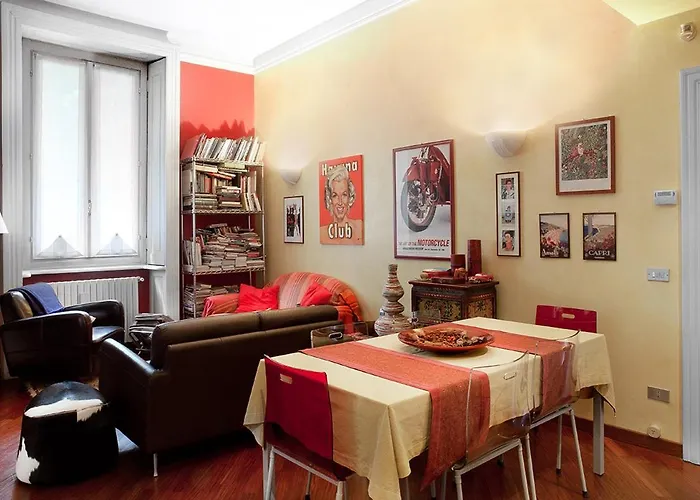 Apartment With Terrace In Central Milan