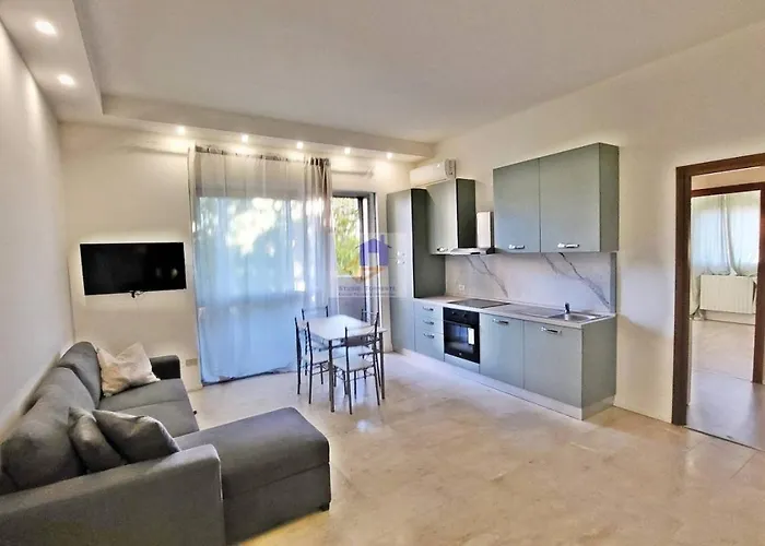 Toma Apartments