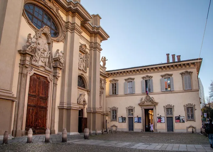 Daplace - Corso Monforte Suites