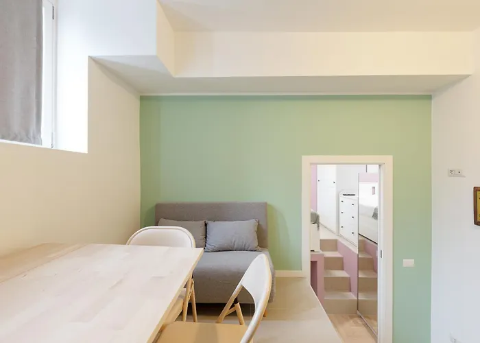 Insubria Park - Pastel Color Apartment!