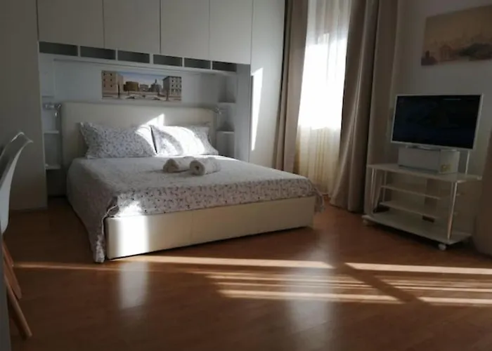 Monolocale Quartiere Nolo Mm1 Pasteur Con Posto Auto - P4
