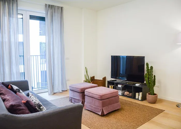 Mysa Properties - Grazioso Bilocale In Corso Indipendenza