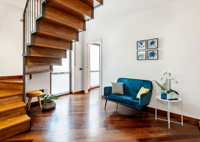 Stayeasy Sesia5 - 4 Bedrooms Penthouse, 2 Baths