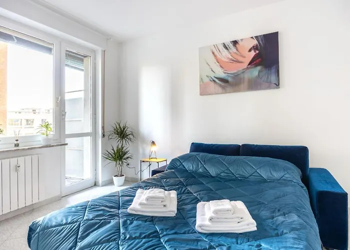 City Life - Fiera Strategic Flat - A/C & Wi-Fi