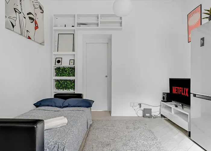 Cav4 - Apartment In The Heart Of Milan -