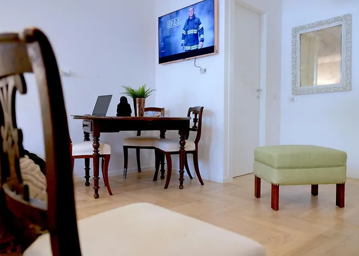 I Host Apartment - Val Strona 3